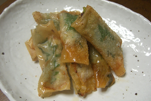 鶏肉の包み揚げ